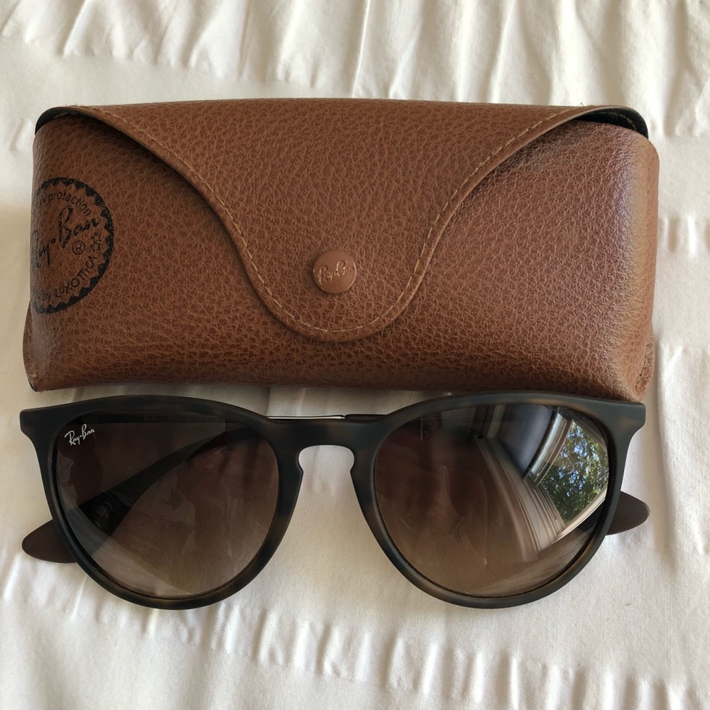 Rayban Erika Sunglasses in Tortise
